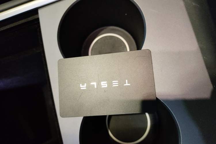 Used Tesla Model Y 2024 Rear-Wheel-Drive Version Vehicle Key