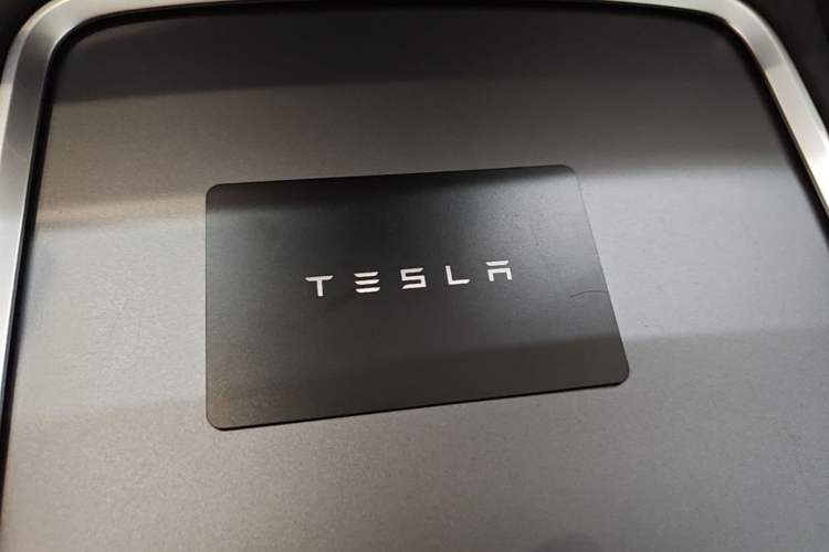 Used Tesla Model Y 2024 Rear-Wheel-Drive Version Vehicle Key