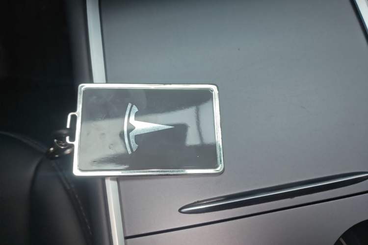 Used Tesla Model Y 2024 Rear-Wheel-Drive Version Vehicle Key