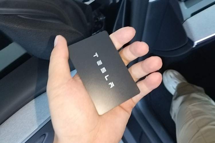 Used Tesla Model Y 2024 Rear-Wheel-Drive Version Vehicle Key
