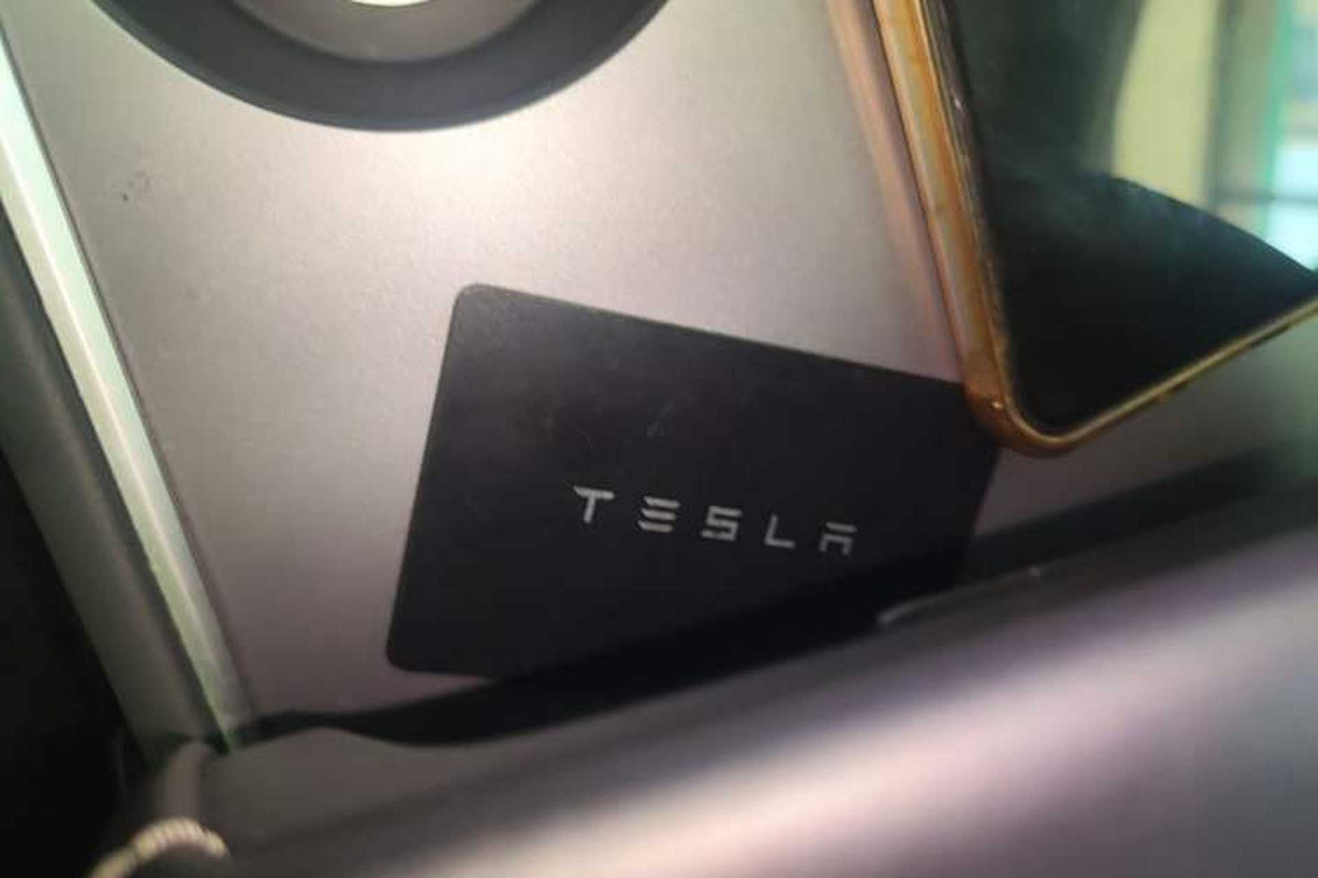 Used Tesla Model Y 2024 Long-Range All-Wheel-Drive Version Vehicle Key