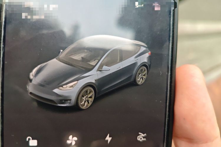 Used Tesla Model Y 2024 Rear-Wheel-Drive Version Vehicle Key
