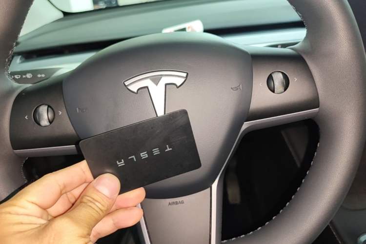 Used Tesla Model Y 2024 Rear-Wheel-Drive Version Vehicle Key