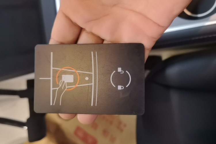 Used Tesla Model Y 2024 Rear-Wheel-Drive Version Vehicle Key