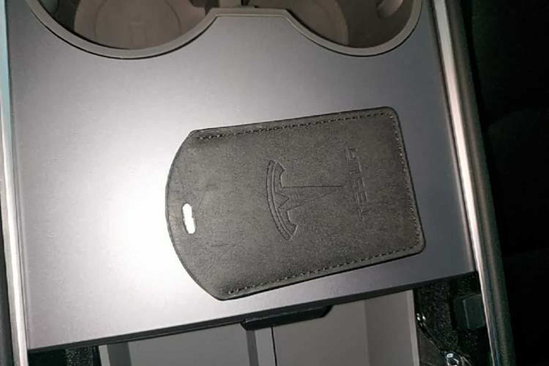 Used Tesla Model Y 2024 Rear-Wheel-Drive Version Vehicle Key