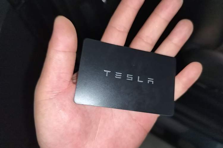 Used Tesla Model Y 2024 Rear-Wheel-Drive Version Vehicle Key
