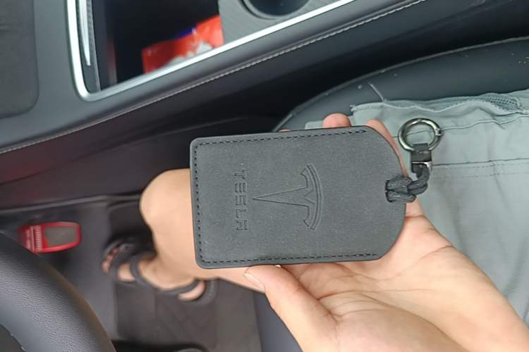 Used Tesla Model Y 2024 Rear-Wheel-Drive Version Vehicle Key
