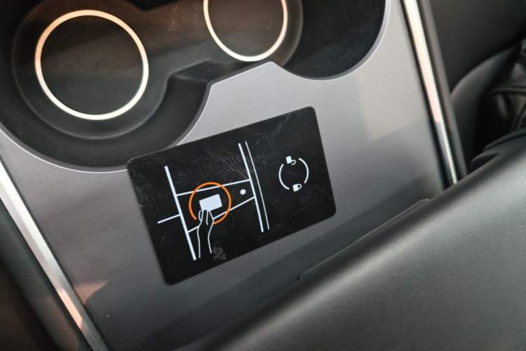 Used Tesla Model Y 2024 Rear-Wheel-Drive Version Vehicle Key