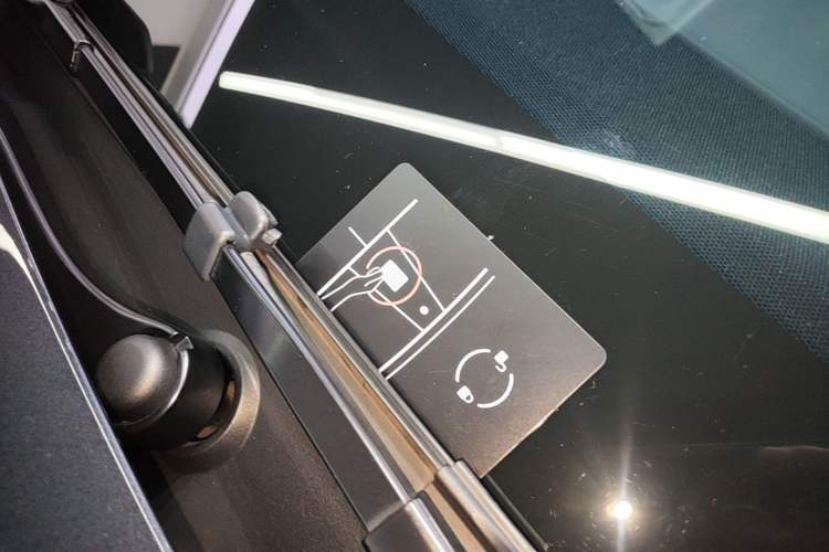 Used Tesla Model Y 2024 Rear-Wheel-Drive Version Vehicle Key