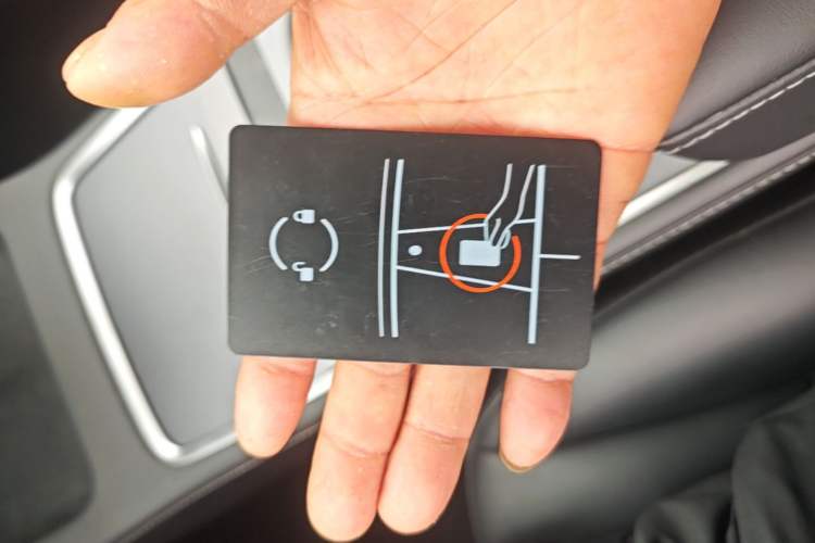 Used Tesla Model Y 2024 Rear-Wheel-Drive Version Vehicle Key
