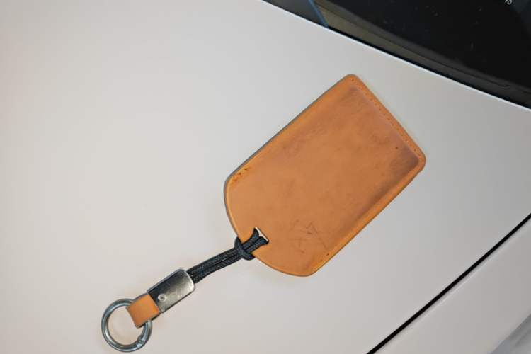 Used Tesla Model Y 2024 Rear-Wheel-Drive Version Vehicle Key