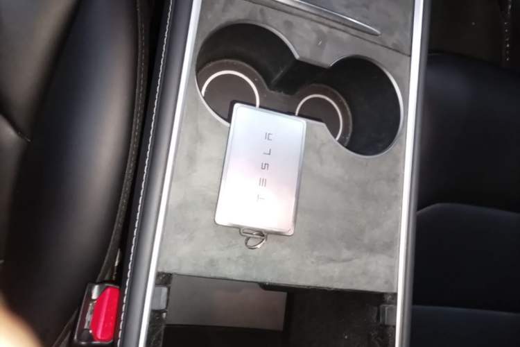 Used Tesla Model Y 2024 Rear-Wheel-Drive Version Vehicle Key