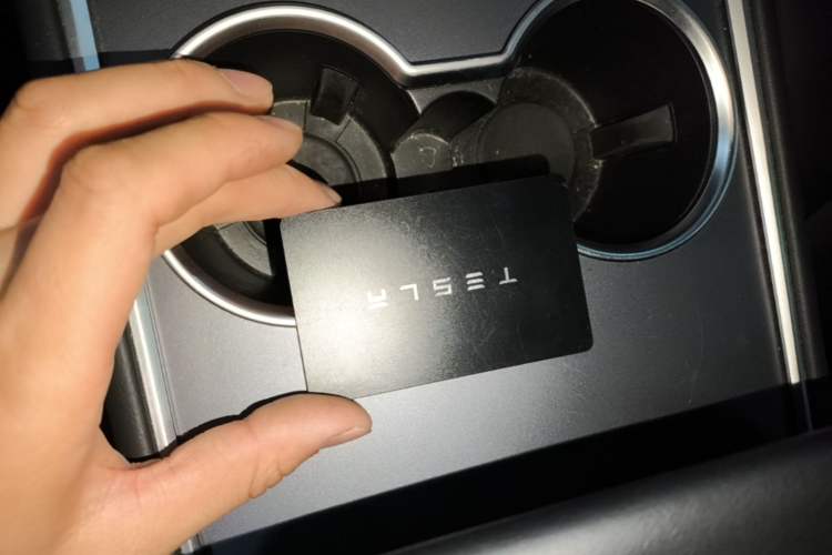 Used Tesla Model Y 2024 Rear-Wheel-Drive Version Vehicle Key
