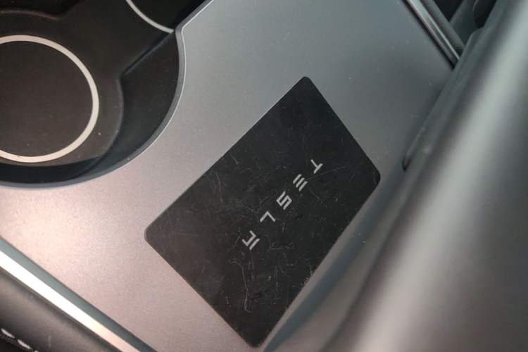 Used Tesla Model Y 2024 Rear-Wheel-Drive Version Vehicle Key