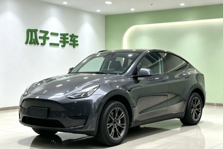 Tesla Model Y 2024 Rear-Wheel-Drive Version