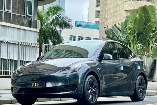 Used Tesla Model Y 2024 Rear-Wheel-Drive Version