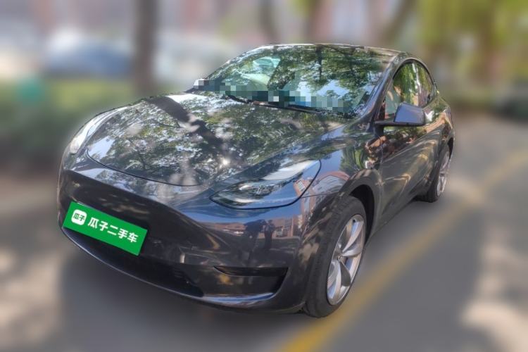 Tesla Model Y 2024 Rear-Wheel-Drive Version
