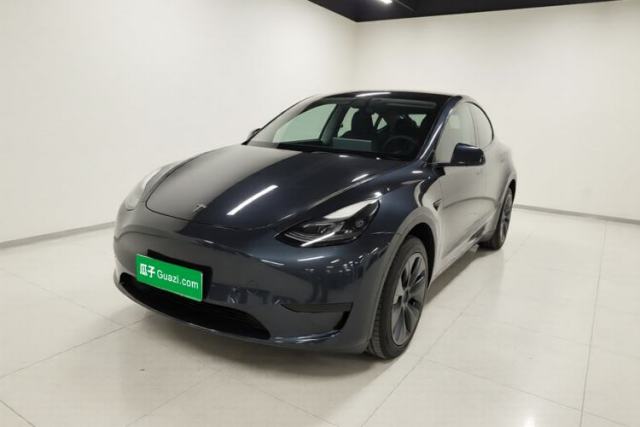 Tesla Model Y 2024 Rear-Wheel-Drive Version d’occasion