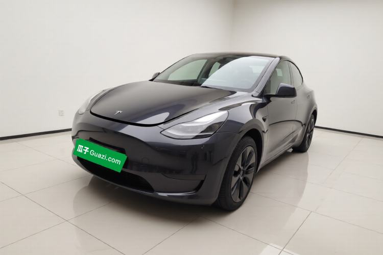 Tesla Model Y 2024 Rear-Wheel-Drive Version