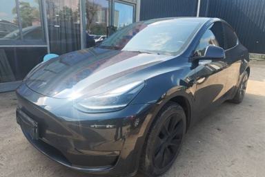 Used Tesla Model Y 2024 Long-Range All-Wheel-Drive Version