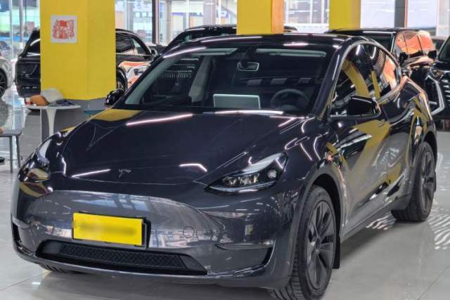 Used Tesla Model Y 2024 Long-Range All-Wheel-Drive Version