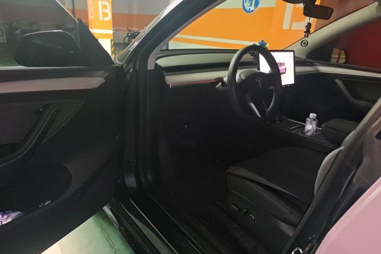 Used Tesla Model Y 2024 Rear-Wheel-Drive Version Driver Seat