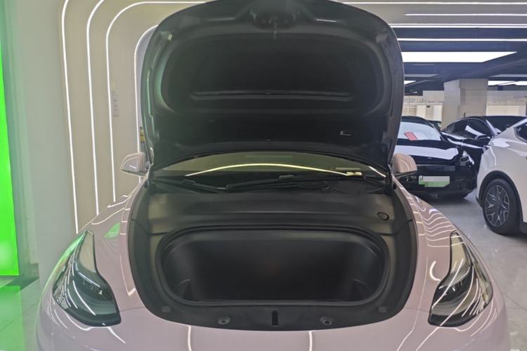 Used Tesla Model Y 2024 Rear-Wheel-Drive Version Engine Bay