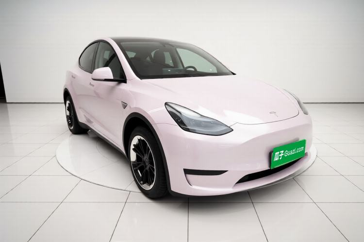 Used Tesla Model Y 2024 Rear-Wheel-Drive Version Front Right 45 Deg