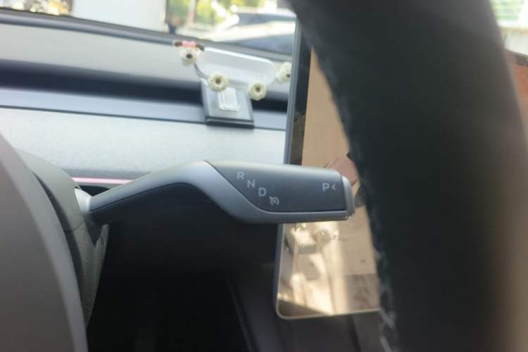 Used Tesla Model Y 2024 Rear-Wheel-Drive Version Gear Lever