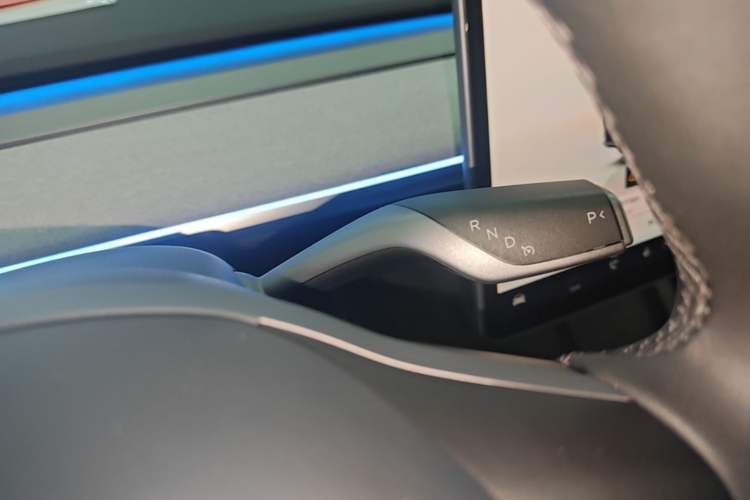 Used Tesla Model Y 2024 Rear-Wheel-Drive Version Gear Lever