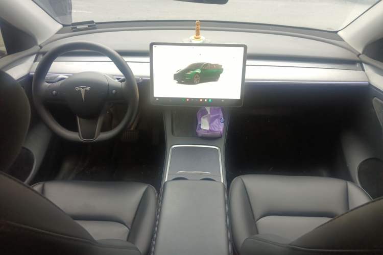 Used Tesla Model Y 2024 Rear-Wheel-Drive Version Center Console