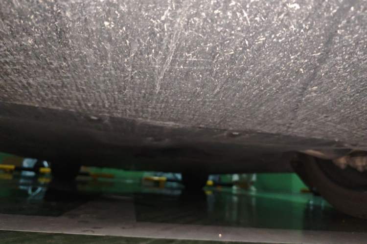 Used Tesla Model Y 2024 Rear-Wheel-Drive Version Chassis Front