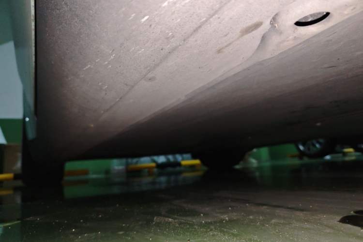 Used Tesla Model Y 2024 Rear-Wheel-Drive Version Chassis Front Right