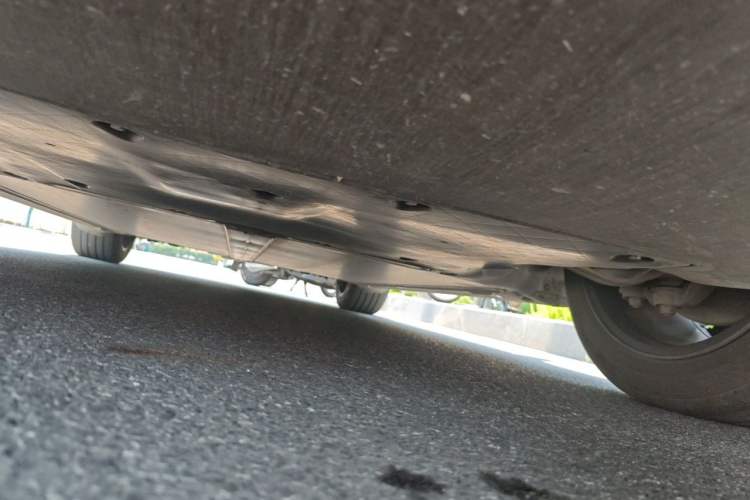 Used Tesla Model Y 2024 Rear-Wheel-Drive Version Chassis Front
