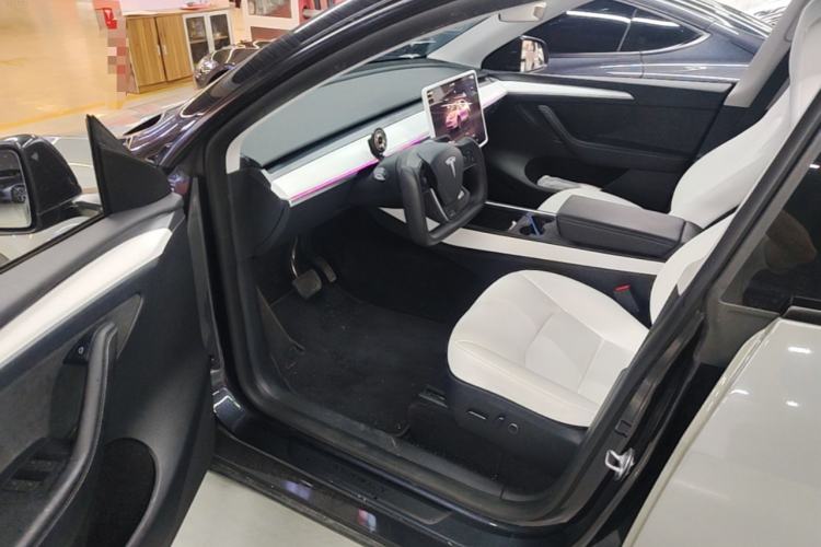 Used Tesla Model Y 2024 Rear-Wheel-Drive Version Driver Seat