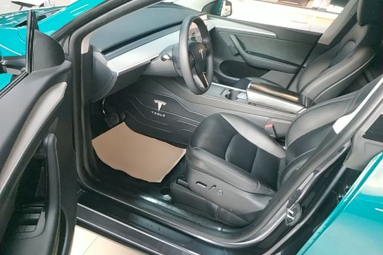 Used Tesla Model Y 2024 Rear-Wheel-Drive Version Driver Seat