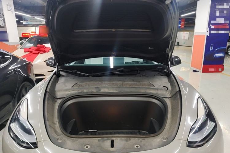 Used Tesla Model Y 2024 Rear-Wheel-Drive Version Engine Bay