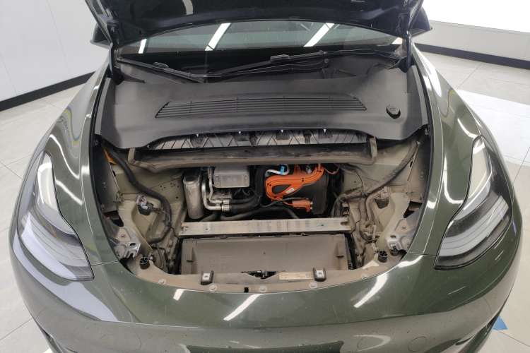 Used Tesla Model Y 2024 Rear-Wheel-Drive Version Engine Bay