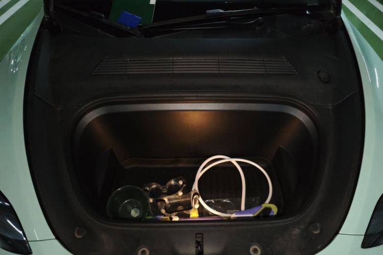 Used Tesla Model Y 2024 Rear-Wheel-Drive Version Engine Bay