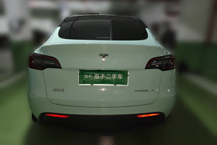 Used Tesla Model Y 2024 Rear-Wheel-Drive Version Exterior 4