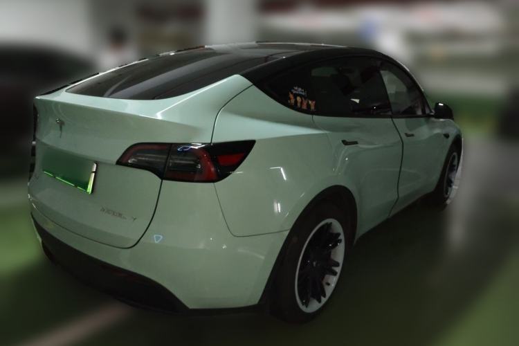 Used Tesla Model Y 2024 Rear-Wheel-Drive Version Exterior 5