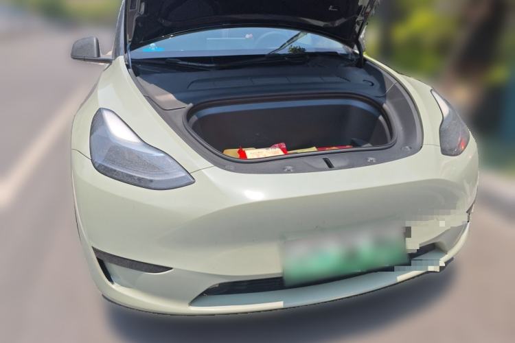 Used Tesla Model Y 2024 Rear-Wheel-Drive Version Front