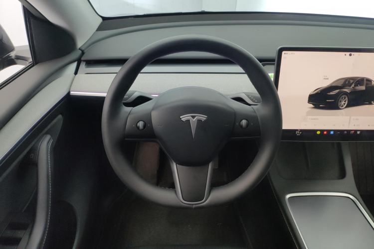 Used Tesla Model Y 2024 Rear-Wheel-Drive Version Steering Wheel