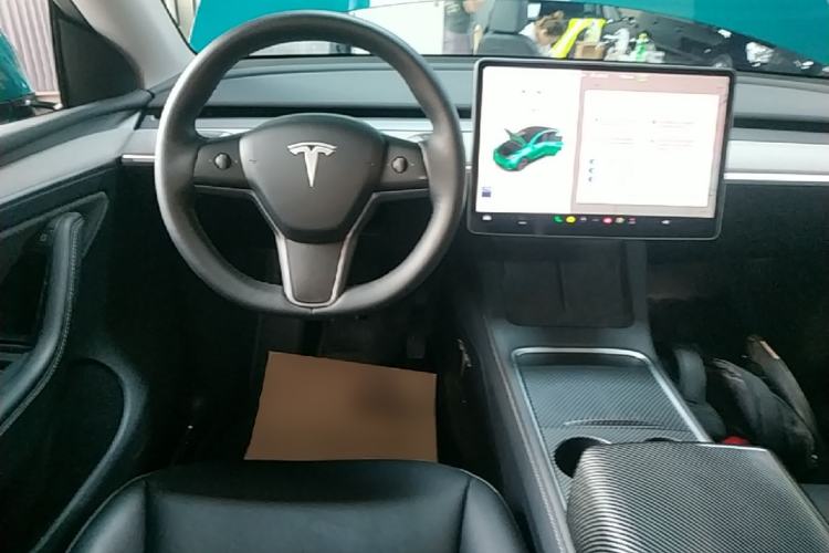 Used Tesla Model Y 2024 Rear-Wheel-Drive Version Steering Wheel