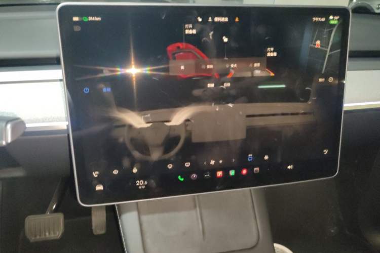 Used Tesla Model Y 2024 Long-Range All-Wheel-Drive Version Audio And AC Panel