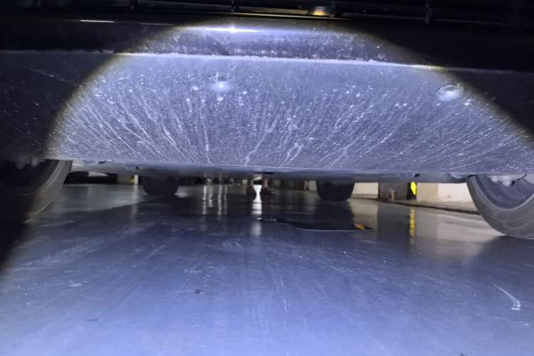 Used Tesla Model Y 2024 Rear-Wheel-Drive Version Chassis Front