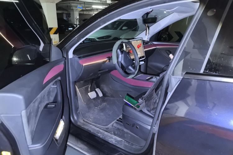 Used Tesla Model Y 2024 Rear-Wheel-Drive Version Driver Seat