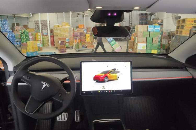 Used Tesla Model Y 2024 Rear-Wheel-Drive Version Headliner