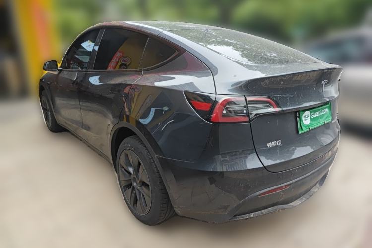 Used Tesla Model Y 2024 Long-Range All-Wheel-Drive Version Rear Left 45 Deg