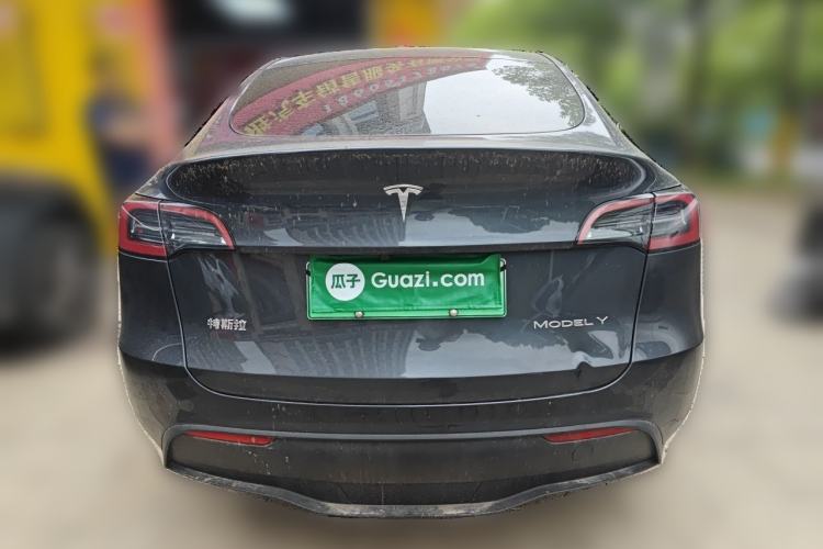 Used Tesla Model Y 2024 Long-Range All-Wheel-Drive Version Rear